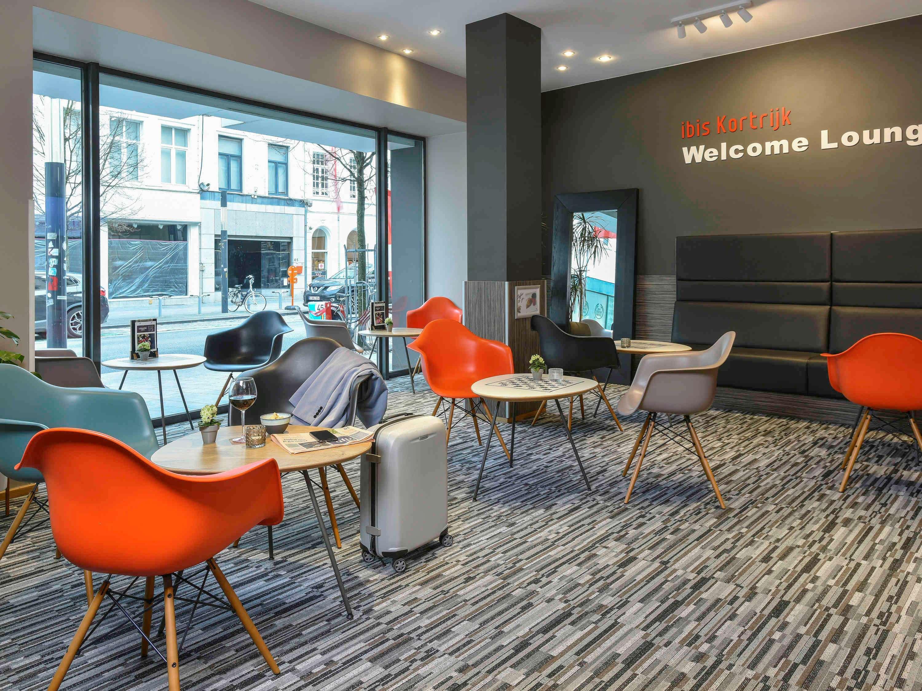 Ibis Kortrijk Centrum Екстериор снимка